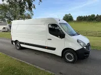 Used Vauxhall Movano Edition 135 HP (99 kW) 2021 White