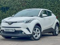 Used Toyota C-HR 116 HP (85 kW) 2019 White SUV