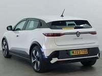 Used Renault Megane E-Tech Equilibre 159 kW (217 HP) 2023 White Hatchback