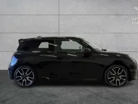 Used Mini Cooper SE Hatch 158 kW (215 HP) 2024 Black Hatchback