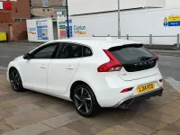 Używany Volvo V40 R-Design 115 KM (84 kW) 2014 Biały Hatchback