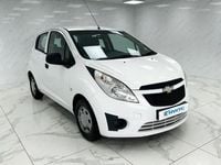 Used Chevrolet Spark 68 HP (50 kW) 2012 White Hatchback