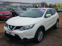 Used Nissan Qashqai Visia 2016 White SUV