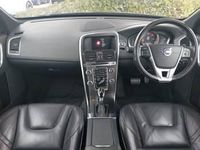 Used Volvo XC60 R-Design 220 HP (161 kW) 2016 Grey SUV