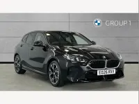 Neu BMW 120 M Sport 154 PS (113 kW) 2026 Schwarz Kleinwagen