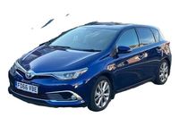 Used Toyota Auris Hybrid 136 HP (100 kW) 2017 Blue Hatchback