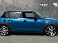 Used Mini Cooper S Exclusive 178 HP (130 kW) 2022 Blue Hatchback