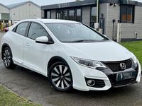 Used Honda Civic SE Plus 142 HP (104 kW) 2016 White Hatchback