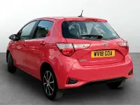 Used Toyota Yaris 111 HP (81 kW) 2018 Red Hatchback