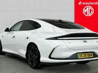Ny MG IM5 Performance 553 kW (752 HK) 2026 Halvkombi