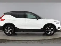 Used Volvo XC40 R-Design 161 HP (118 kW) 2022 White SUV