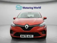 Używany Renault Clio V Play 100 KM (73 kW) 2020 Czerwony Hatchback