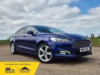 Begagnad Ford Mondeo Titanium 180 HK (132 kW) 2017 Blå Halvkombi