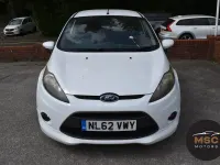 Used Ford Fiesta Zetec 2012 White Hatchback