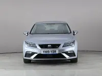Usado Seat Leon FR 150 HP (110 kW) 2019 Prateado Citadino