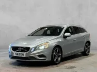 Używany Volvo V60 R-Design 180 KM (132 kW) 2013 Srebrny Kombi
