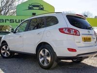 Used Hyundai Santa Fe Premium 194 HP (142 kW) 2012 White SUV