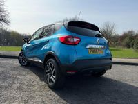 Used Renault Captur Dynamique 90 HP (66 kW) 2016 Blue SUV