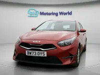 Usado Kia Ceed 2024 Vermelho Citadino