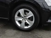 Usado Skoda Scala SE 108 CV (79 kW) 2021 Negro Utilitario
