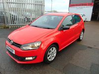 Used VW Polo Edition 70 HP (51 kW) 2014 Red Hatchback