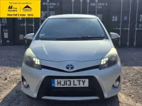 Used Toyota Yaris T4 101 HP (74 kW) 2013 White Hatchback