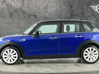 Used Mini Cooper Classic 134 HP (98 kW) 2019 Blue Hatchback