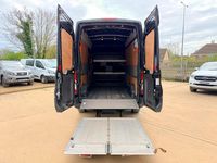 Second-hand Ford Transit Trend 130 CP (95 kW) 2022 Negru Van
