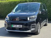 Nowe Citroën e-Berlingo 100 kW (136 KM) 2025 Czarny Minivan