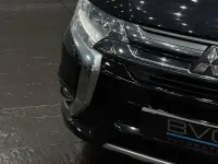 Used Mitsubishi Outlander P-HEV 203 HP (149 kW) 2016 Black SUV