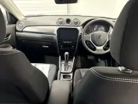 Nuevo Suzuki Vitara 110 CV (80 kW) 2025 Plateado SUV