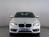 Used BMW 118 136 HP (100 kW) 2018 White Hatchback
