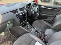 Used Skoda Octavia SE L 187 HP (137 kW) 2018 Corrida red Estate