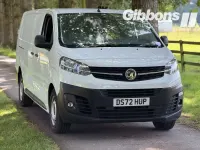 Used Vauxhall Vivaro S 100 HP (73 kW) 2022 White MPV