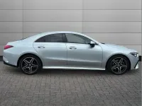 Usado Mercedes CLA200 Executive 161 HP (118 kW) 2025 Prateado Coupé