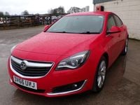 Used Vauxhall Insignia SRi 170 HP (125 kW) 2016 Red Hatchback