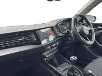 Used Audi A1 Design 94 HP (69 kW) 2023 White SUV
