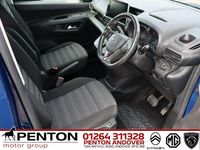 Used Vauxhall Combo Elite 130 HP (95 kW) 2020 Blue MPV