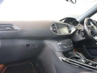Used Peugeot 308 GT-line 2019 White Estate