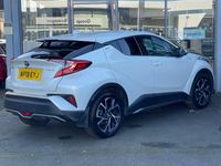 Second-hand Toyota C-HR Design 122 CP (89 kW) 2019 Alb SUV