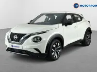 Used Nissan Juke Acenta 114 HP (83 kW) 2022 White SUV