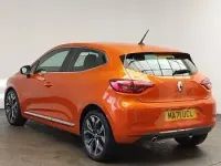 Used Renault Clio Version S 90 HP (66 kW) 2021 Orange Hatchback