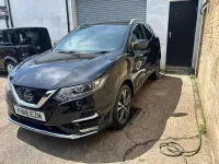Used Nissan Qashqai N-Connecta 115 HP (84 kW) 2018 Black SUV