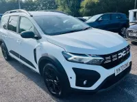 Used Dacia Jogger Extreme 141 HP (103 kW) 2023 White MPV