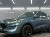 Used Ford Kuga Titanium 120 HP (88 kW) 2020 Blue SUV
