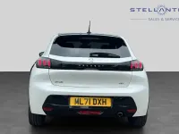 Used Peugeot 208 Premium 99 HP (72 kW) 2021 White Hatchback