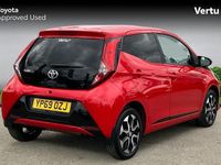 Used Toyota Aygo Trend 72 HP (52 kW) 2019 Red Hatchback