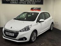 Used Peugeot 208 Signature Sky 2018 White Hatchback