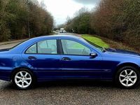 Used Mercedes C180 Classic 141 HP (103 kW) 2004 Blue Sedan