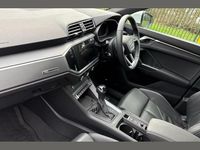 Used Audi Q3 S-Line 150 HP (110 kW) 2024 White SUV